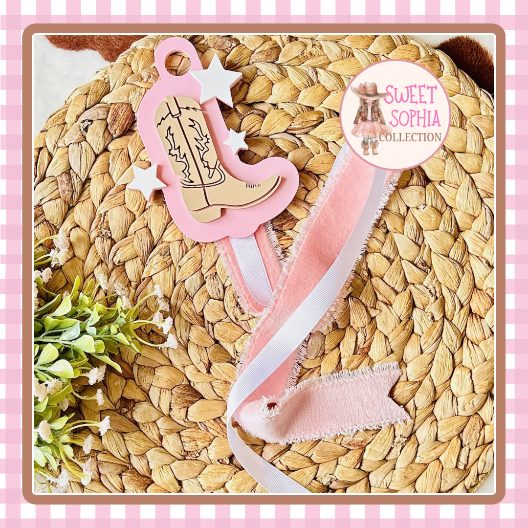Adorable Cowgirl Boot Shaped Hairbow Holder!
