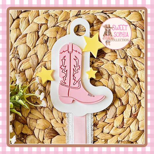 Adorable Cowgirl Boot Shaped Hairbow Holder!