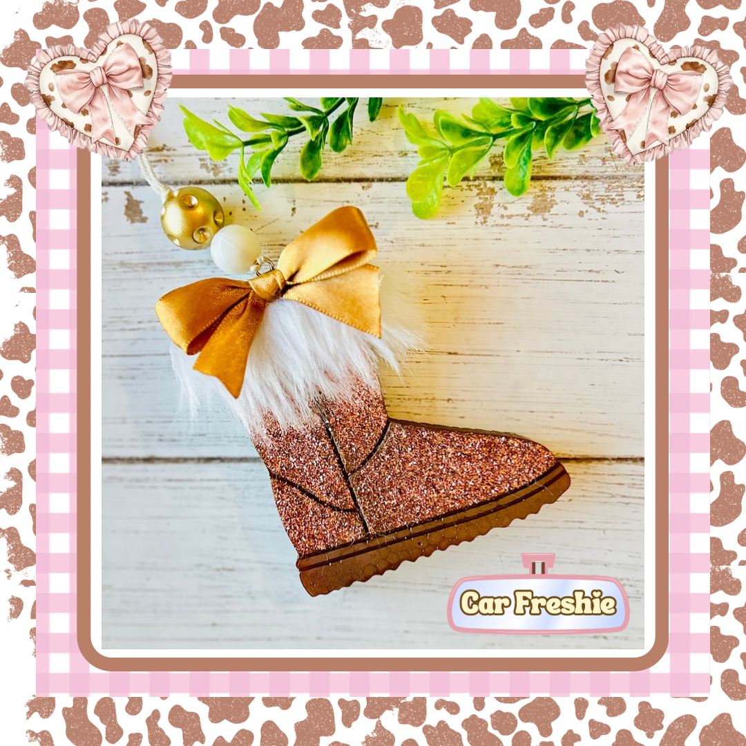 Winter Boot w/Bow Freshie-Lovespell