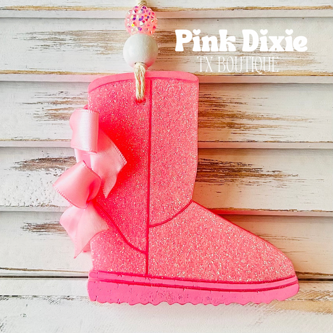 Winter Boot w/Bow Freshie-Butt Naked
